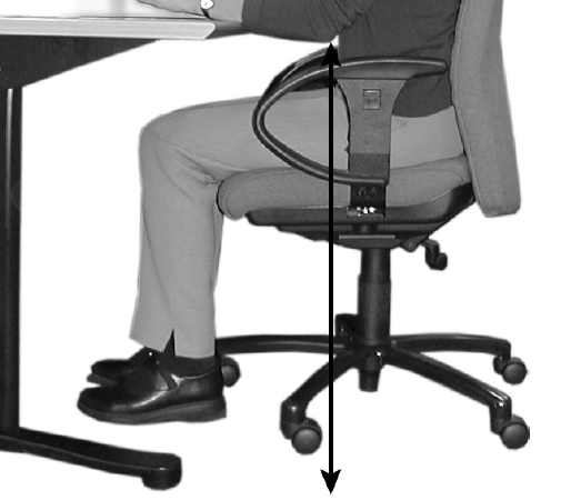 وضعية الجلوس  الصحيحة بالنسبة لمكتب العمل